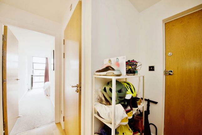 Flat for sale in 1 Silesia Buildings, London