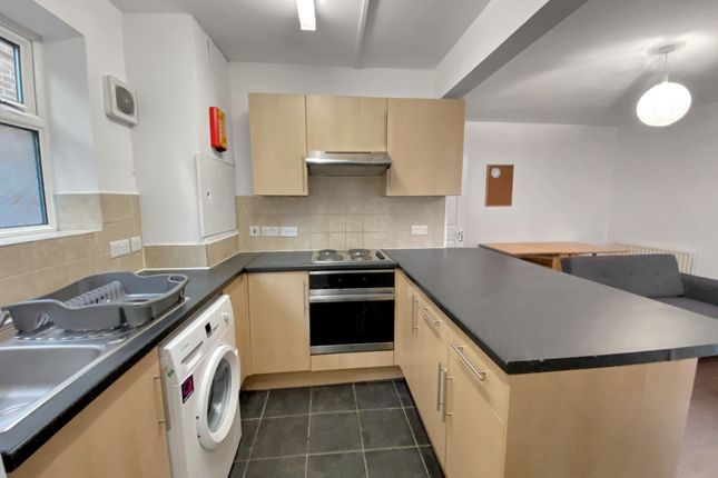 Shared accommodation to rent in Gipsy Lane, Oxford