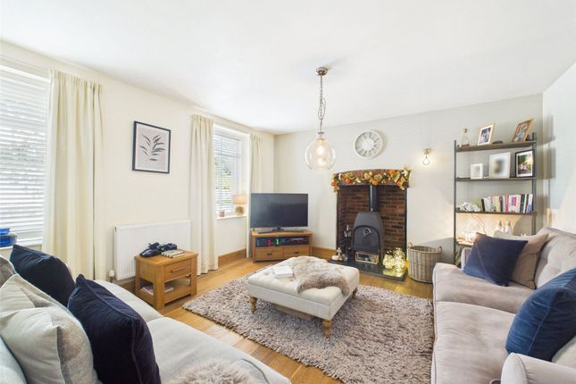 5 Victoria Hill, Holsworthy photo 2
