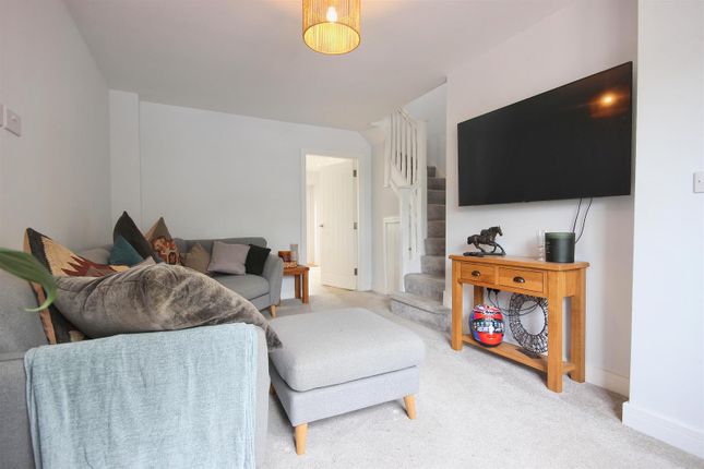 23, Burton Fields, Brandesburton photo 5