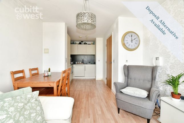 Flat 36, Pacific Heights, Suez Way, Brighton photo 2