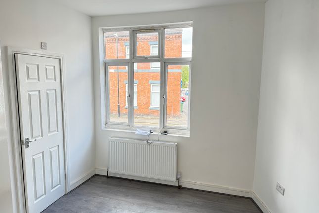 End terrace house to rent in Gordon Street, Coventry