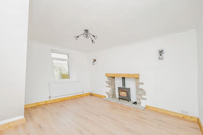 1, Brynhyfryd, Bridgend photo 2