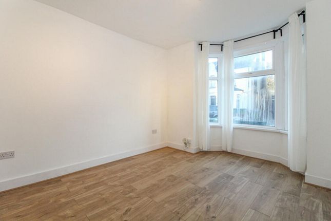 153, Marmadon Road, London photo 4