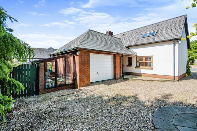 Detached bungalow for sale in Waungiach, Cardigan