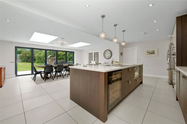 Innisfree, 3, Littleworth Avenue, Surrey photo 2