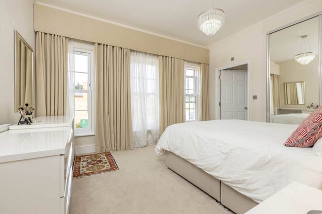13, Red Admiral Way, Norwich photo 3