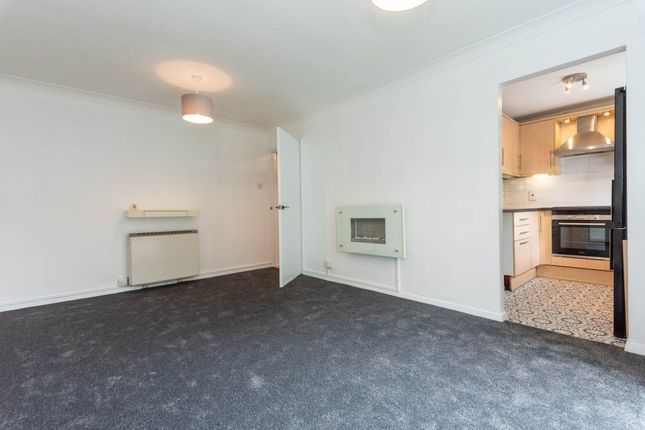 8, Villiers Court, Manchester photo 4