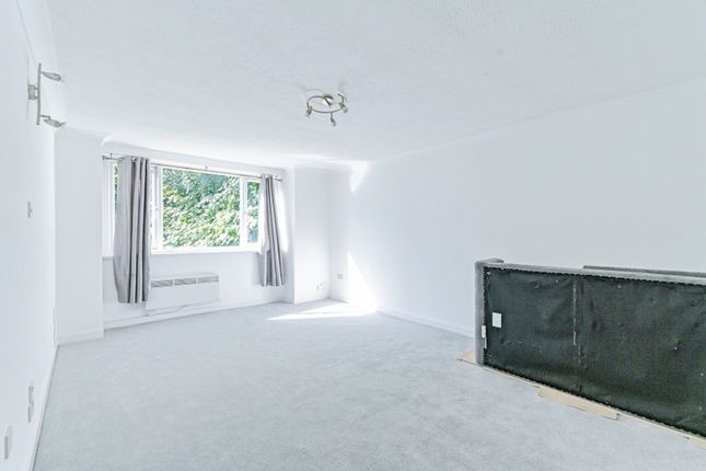6, Trent Court, 2, Nottingham Road, South Croydon photo 4