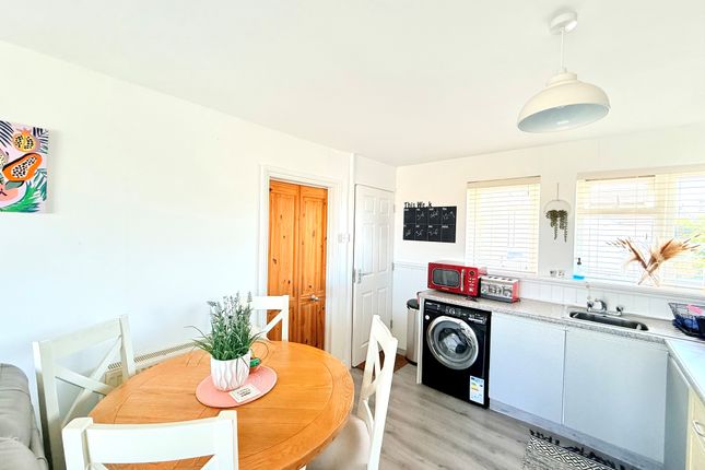 Flat 5, Newquay photo 2