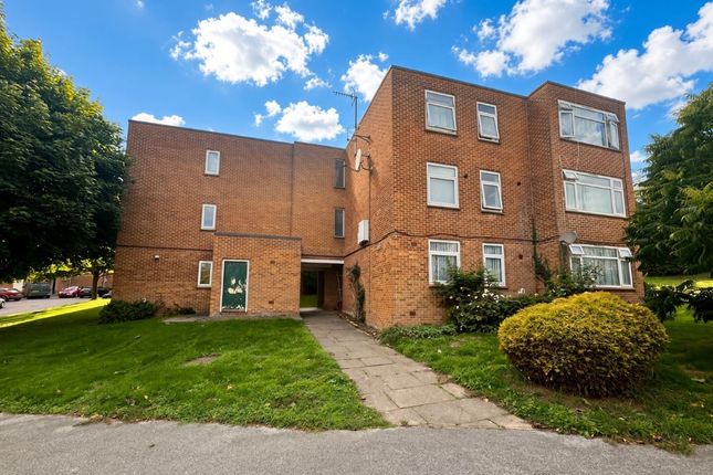 2-bed flat on 31, Halstead Close, Canterbury, £90,000