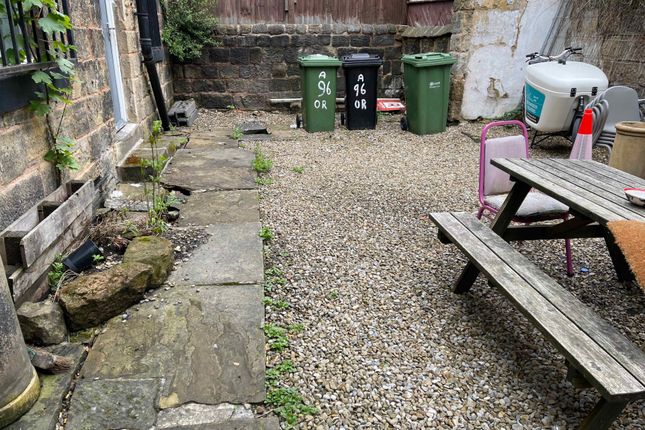 Terraced house to rent in Otley Road, Leeds