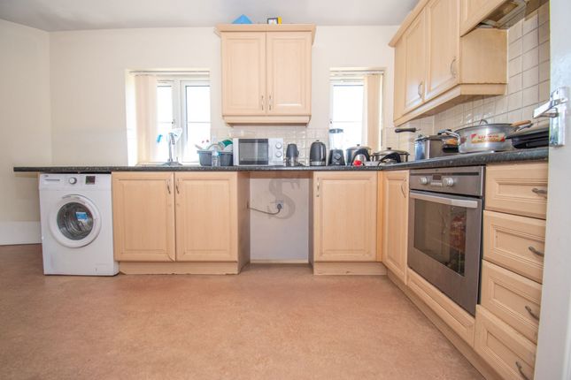 5 Swinton Close, Leicester photo 3