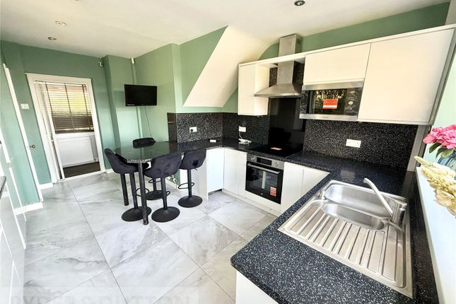 293, Lightbowne Road, Greater Manchester photo 3