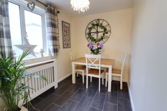 23 Green Acre, Trebullett Launceston Cornwall, Launceston photo 3