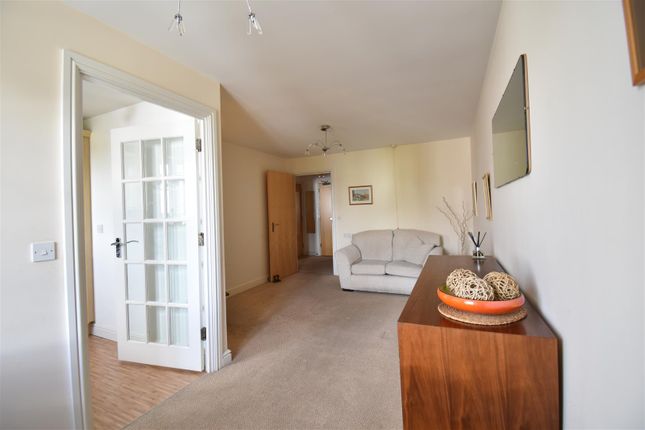 Flat 12, 177, Maple Grange, Henleaze Road, Bristol photo 4