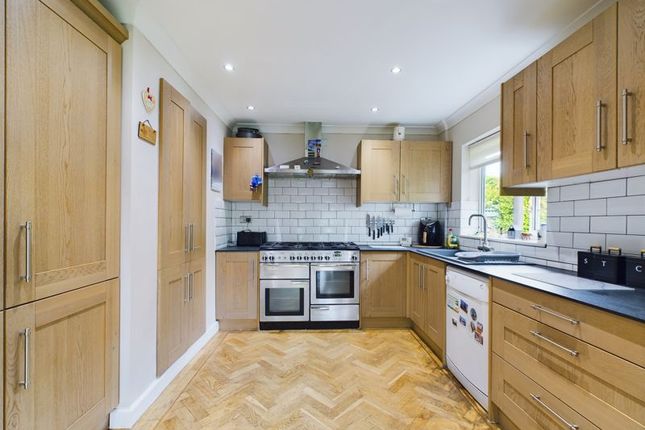 23, Brook Road, Shrewsbury photo 3