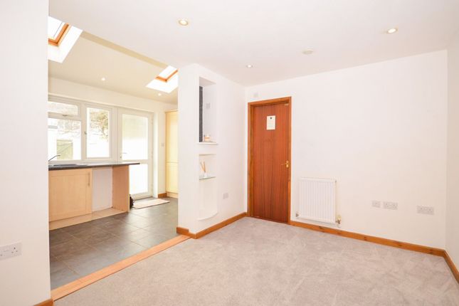 50 Pendragon Crescent, Newquay photo 3