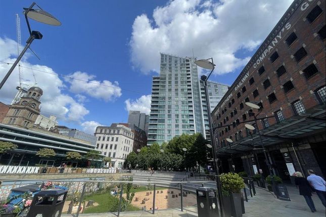 Thumbnail Flat for sale in Great Northern Tower, 1 Watson Street, Manchester
