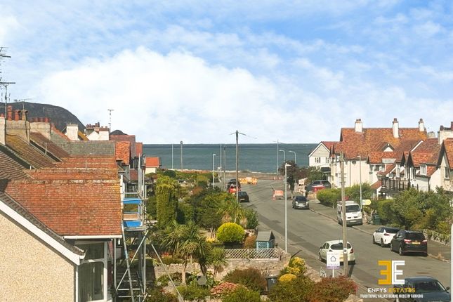 Penrhyn Court,Flat 12, Abbey Road, Colwyn Bay photo 2