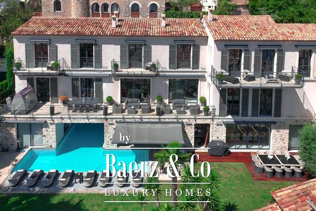 Villa for sale in Cannes, France