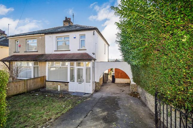 Thumbnail Semi-detached house to rent in Thornhill Grove, Shipley