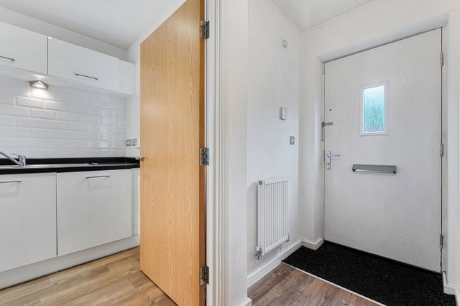 39, Brigadier Road, Stockport photo 4
