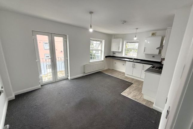 5, Quarry House, Torpoint photo 4