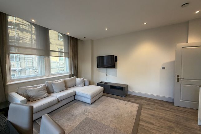 Apartment 11, 8 King Street, King Street Apartments, Manchester photo 4