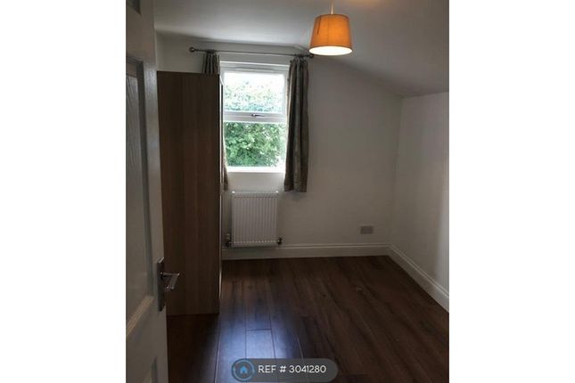 Clifton Road, London photo 3