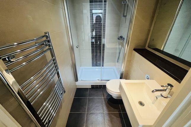 Apartment 117 Hill Quays,, 1 Jordan Street, Manchester photo 4