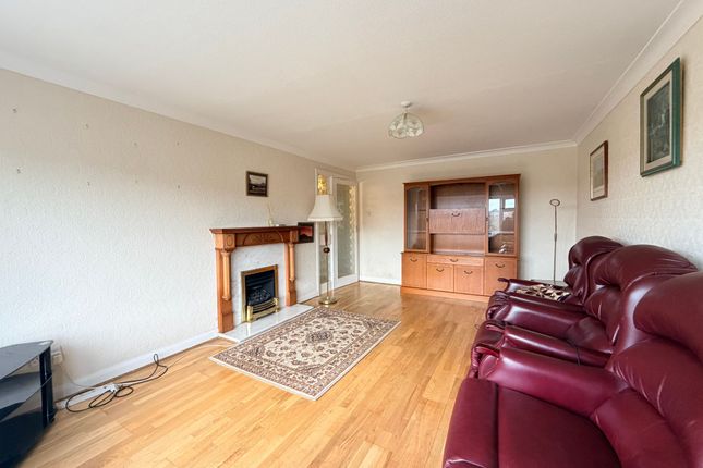 1 Oriel Close, Scarborough photo 4