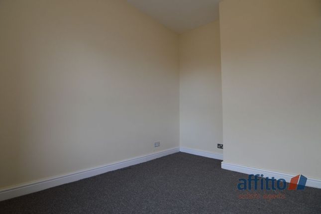 12 Godiva Street, Burnley photo 4