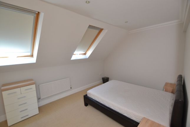 End terrace house to rent in The Rockeries, Midhurst