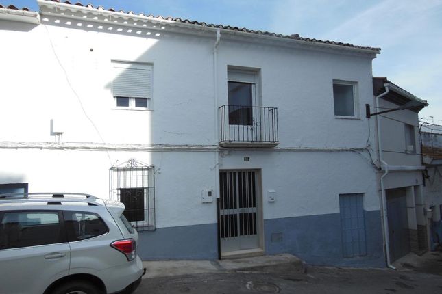 Town house for sale in Calle Hontana 23670, Castillo De Locubín, Jaén