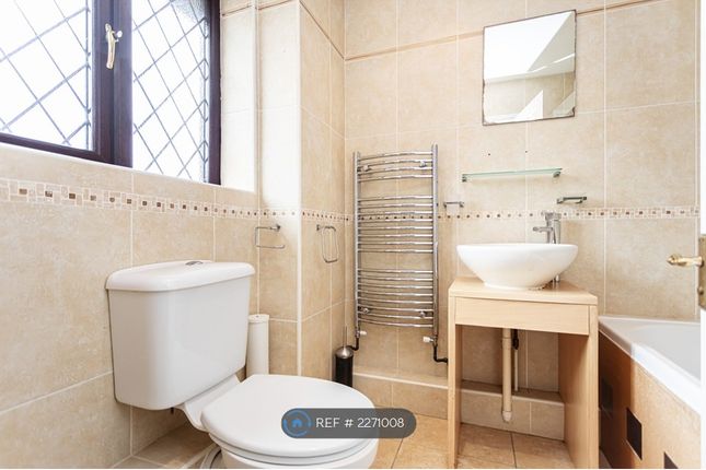 Ensuite Bathroom