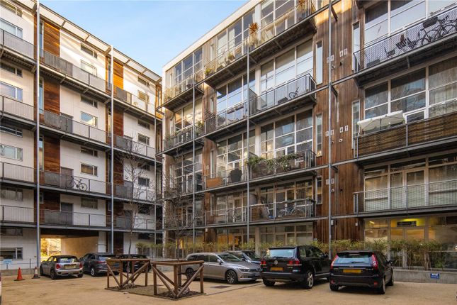 Flat for sale in Kings Wharf, 301 Kingsland Road, Hackney, London