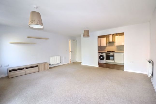Flat 4 Heron House 17, Millward Drive, Milton Keynes photo 2