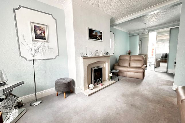 23, Rothbury Gardens, Gateshead photo 4