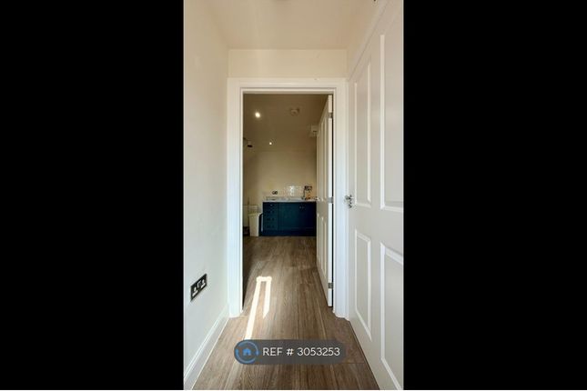 Atherton Court, Mottram, Hyde photo 2