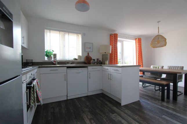 37, Cornfield Row, Deal photo 4