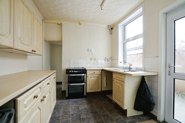 Terraced house for sale in Highfield Street, Coalville, Leicestershire