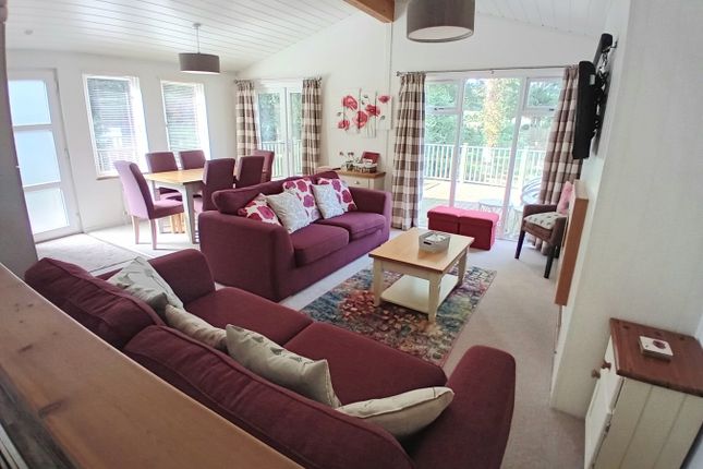 30 The Orchards, Juniper Park, Westfield Lane, Hastings photo 2