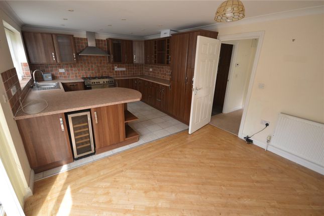 11, Marsh Road, Devon photo 3