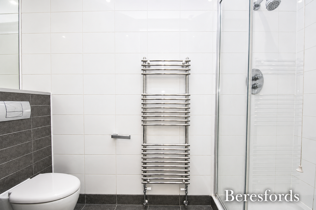 4 Key House, 12, Branfill Road, Upminster photo 5