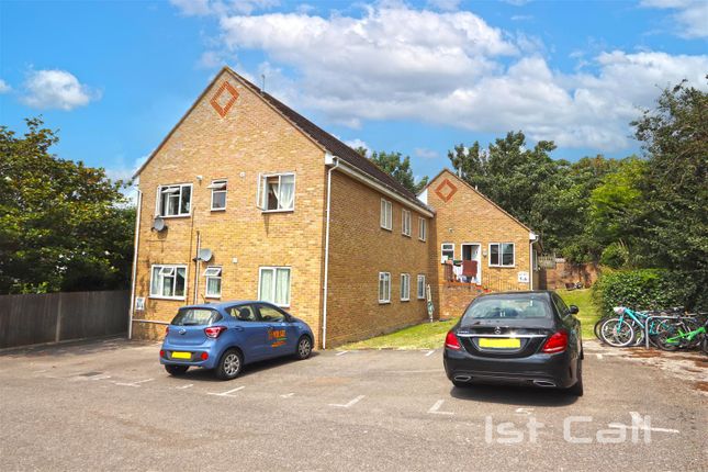 Thumbnail Flat for sale in Hartington Road, Southend-On-Sea