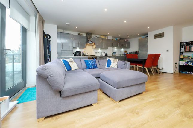 Flat for sale in Lily Close, Pinner