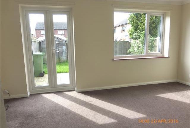 Watling Close, GREAT YARMOUTH photo 3