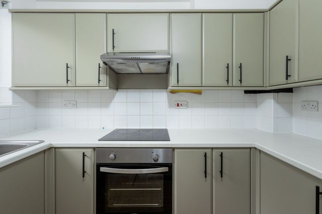 17 Galleon Court, Newquay photo 4