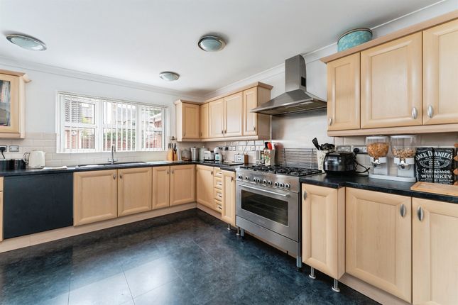 23, Stonecross Way, MARCH photo 4